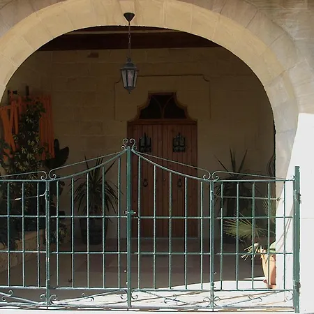 Barumbara Kır Evi Sannat