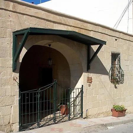 Kır Evi Barumbara